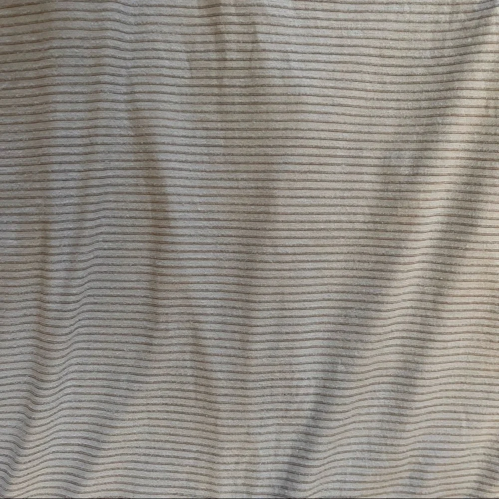 Lululemon Womens open tie back striped tank top Sz 8 blue gray reflective